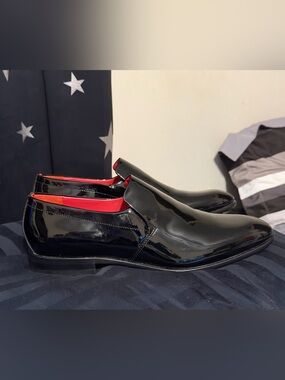 Hugo Boss Black Patent leather Slip-On Tuxedo Loafers with Red Lining